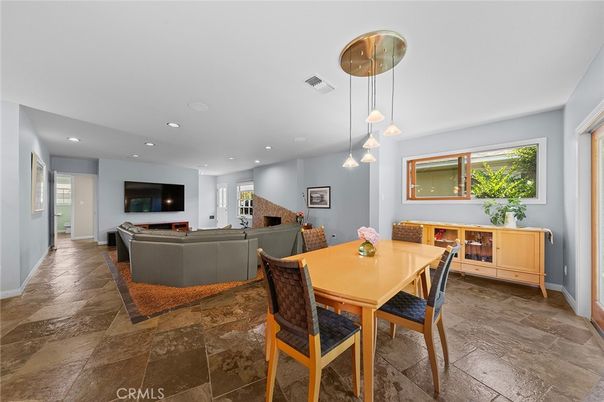 Dining room, Interior, Living room, Pendant Lights, Recessed Lighting