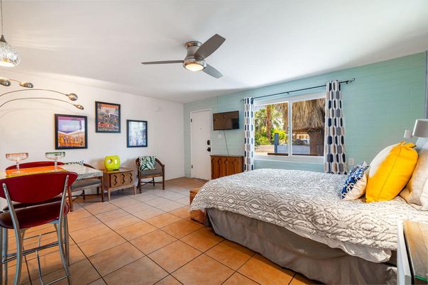 Bedroom, Interior, Pendant Lights
