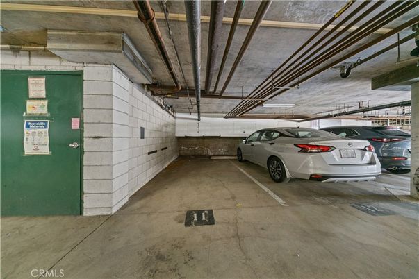 Garage, Interior, Stone Walls