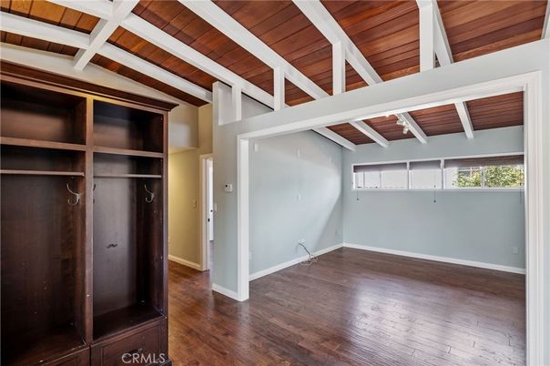 Empty room, Interior, Wooden Ceilings, Wood Texture Flooring