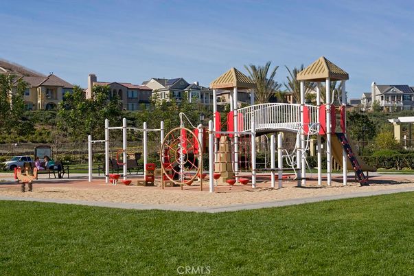 Backyard, Exterior, Playground