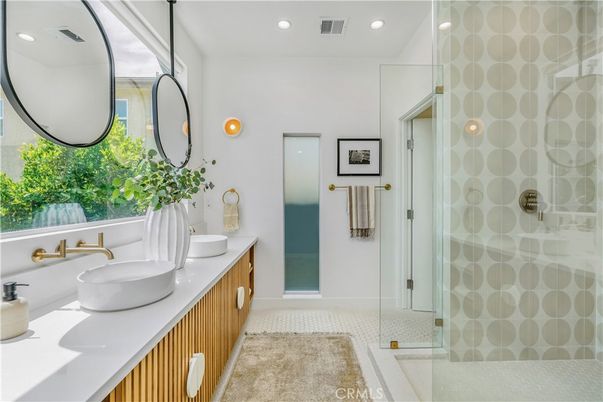 Bathroom, Dual Sink Vanities, Glass Shower, Interior, Recessed Lighting
