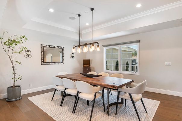 Dining room, Interior, Pendant Lights, Recessed Lighting, Wood Texture Flooring
