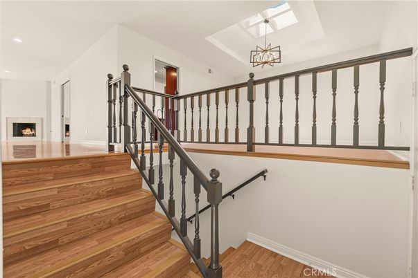 Interior, Pendant Lights, Recessed Lighting, Wood Texture Flooring
