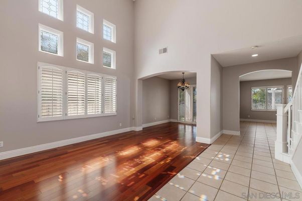 Chandelier, Empty room, Interior, Wood Texture Flooring