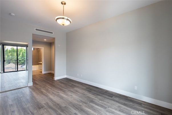 Empty room, Interior, Pendant Lights, Recessed Lighting, Wood Texture Flooring