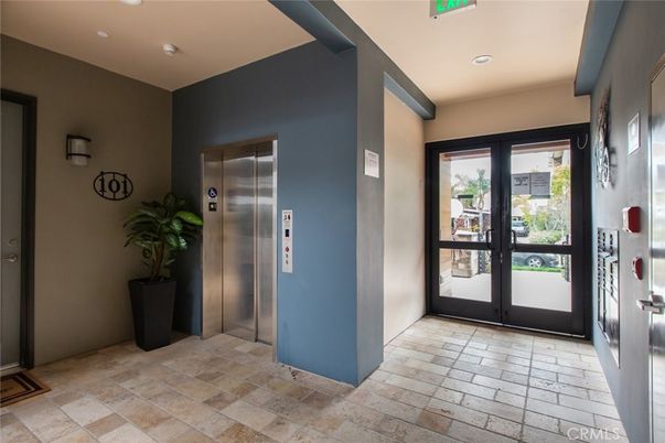 Elevator, Interior, Recessed Lighting