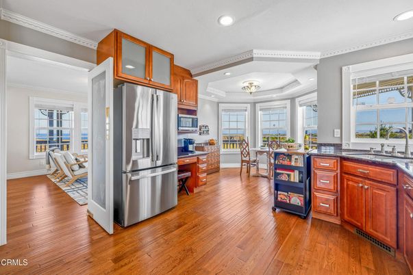 Dining room, Interior, Kitchen, Recessed Lighting, Stainless Steel Appliances, Wood Texture Flooring