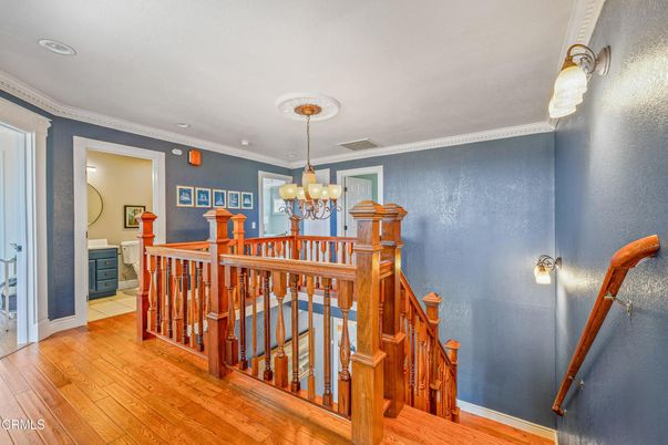 Chandelier, Interior, Recessed Lighting, Wood Texture Flooring