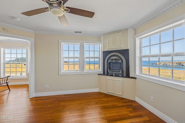 Empty room, Fireplace, Interior, Water, Wood Texture Flooring