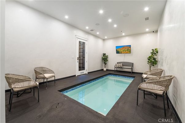 Interior, Pool, Recessed Lighting