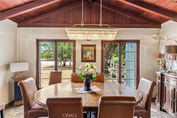 Chandelier, Dining room, Interior, Wooden Beams, Wooden Ceilings