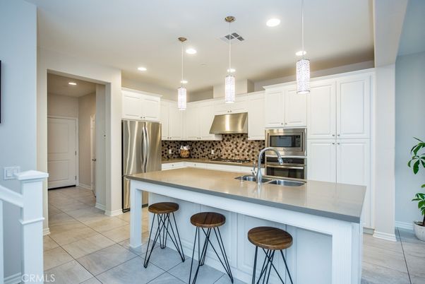 Interior, Kitchen, Pendant Lights, Recessed Lighting, Stainless Steel Appliances