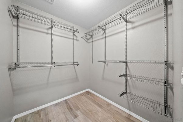 Interior, Walk-in Closets, Wood Texture Flooring