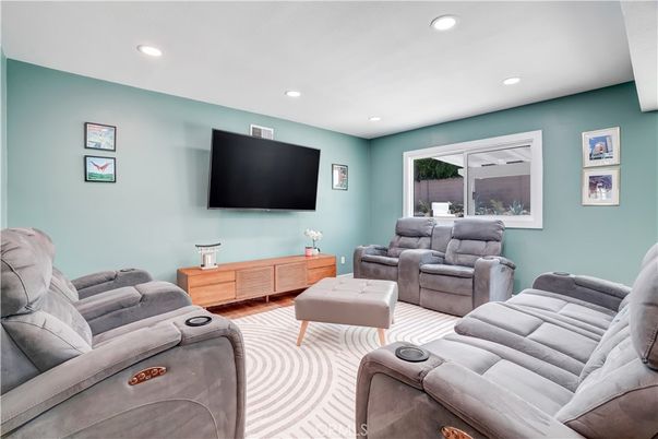 Home Theatre Room, Interior, Living room, Recessed Lighting, Theatre Room