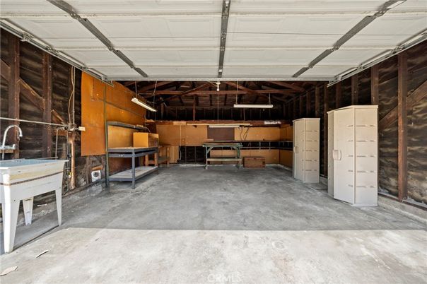 Garage, Interior, Wooden Walls