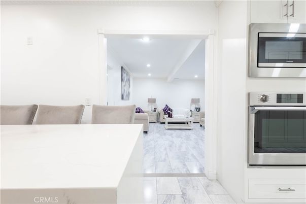 Interior, Kitchen, Living room, Marble, Recessed Lighting, Stainless Steel Appliances