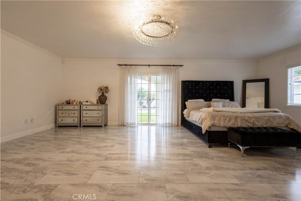 Bedroom, Chandelier, Interior, Marble