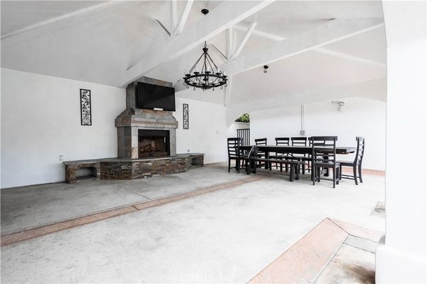 Chandelier, Dining room, Fireplace, Interior, Pendant Lights