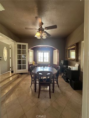 Dining room, Interior