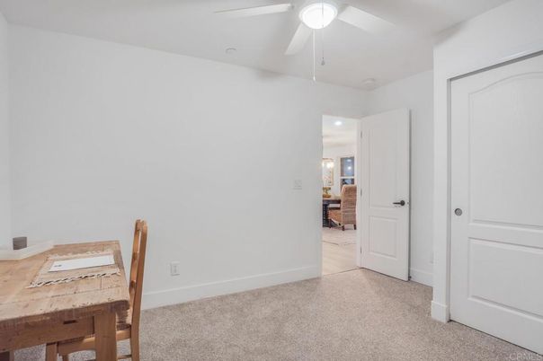 Dining room, Interior, Recessed Lighting