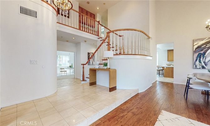Chandelier, Interior, Recessed Lighting, Wood Texture Flooring