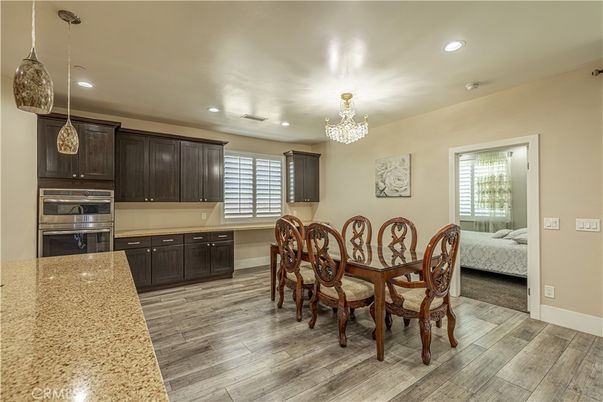 Chandelier, Dining room, Interior, Kitchen, Pendant Lights, Recessed Lighting, Wood Texture Flooring