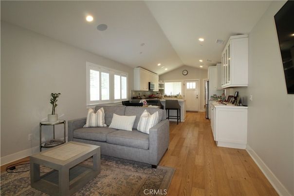 Interior, Kitchen, Living room, Recessed Lighting, Wood Texture Flooring
