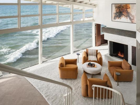 Fireplace, Interior, Living room, Water