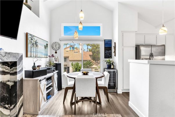 Dining room, Interior, Kitchen, Pendant Lights, Wood Texture Flooring