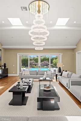Chandelier, Interior, Living room, Pendant Lights, Recessed Lighting, Wood Texture Flooring