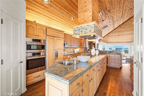 Interior, Kitchen, Stainless Steel Appliances, Water, Wooden Ceilings, Wood Texture Flooring