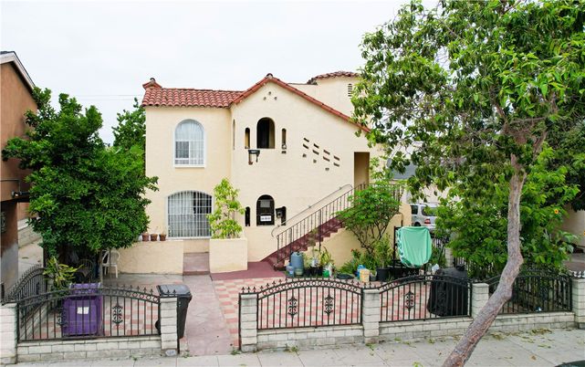 Exterior, Facade, Spanish Mediterranean
