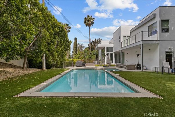 Backyard, Exterior, Pool