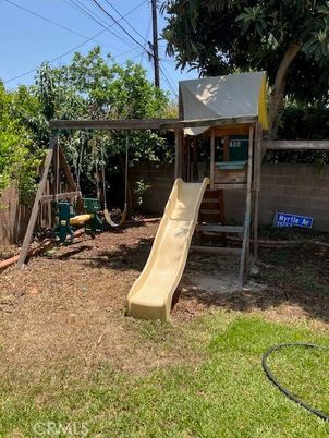 Backyard, Exterior, Playground