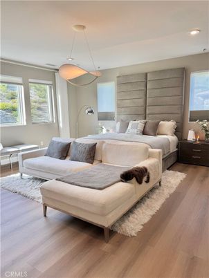 Bedroom, Interior, Pendant Lights, Recessed Lighting, Wood Texture Flooring