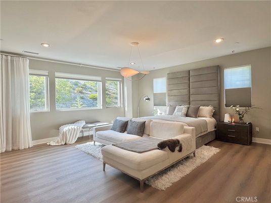 Bedroom, Interior, Pendant Lights, Recessed Lighting, Wood Texture Flooring