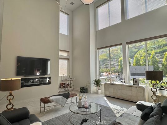 Fireplace, Interior, Living room