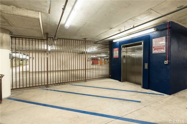 Elevator, Interior