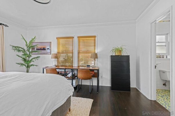 Bedroom, Home Office, Interior, Wood Texture Flooring