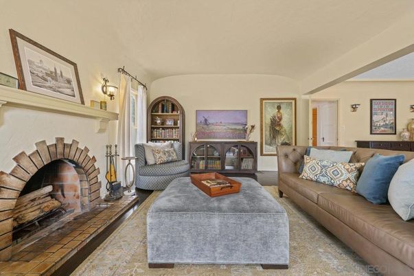 Fireplace, Interior, Living room