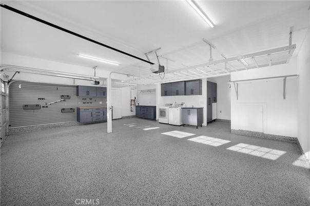 Garage, Interior, Washer