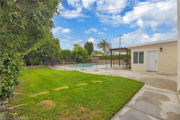 Backyard, Exterior, Pool
