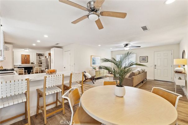 Dining room, Interior, Kitchen, Recessed Lighting, Wood Texture Flooring