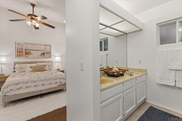 Fireplace, Interior, Living room