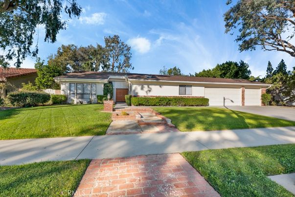 Attached, Backyard, Exterior, Facade, Ranch