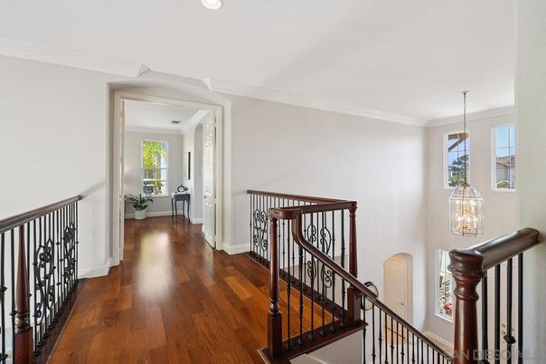 Interior, Pendant Lights, Recessed Lighting, Wood Texture Flooring