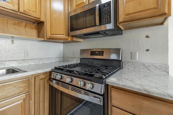 Interior, Kitchen, Stainless Steel Appliances