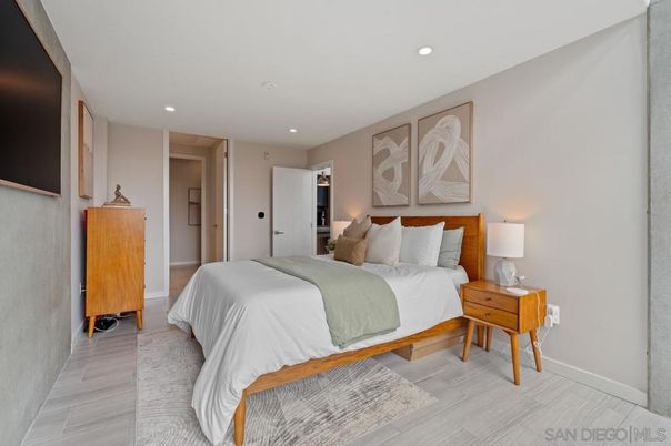 Bedroom, Interior, Recessed Lighting