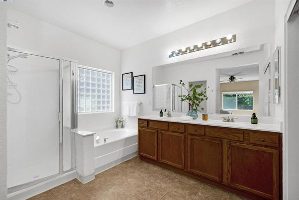 Bathroom, Dual Sink Vanities, Glass Shower, Interior